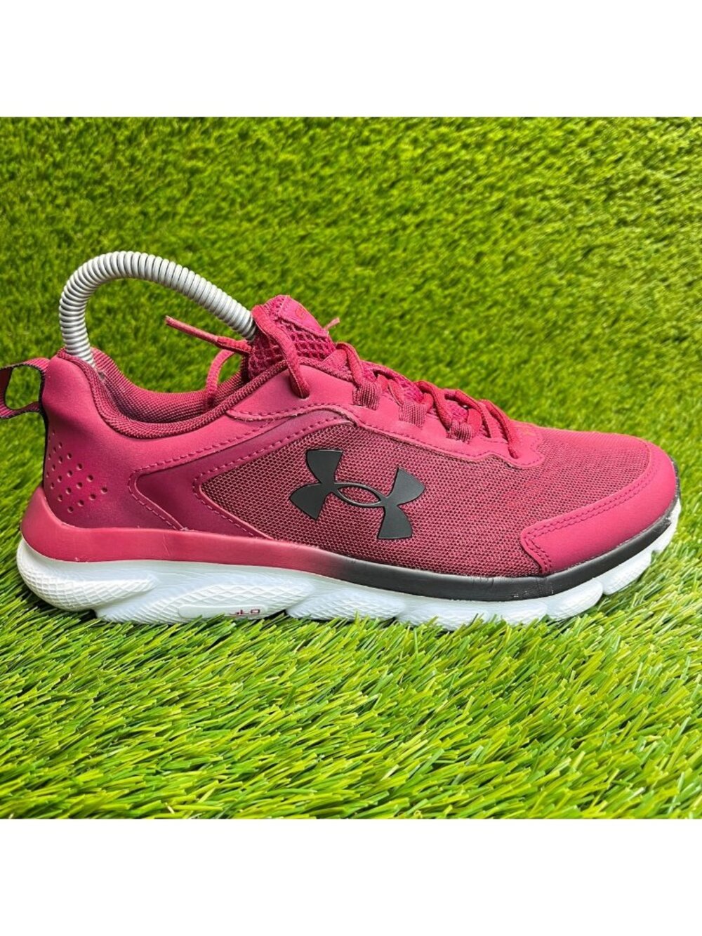 Under Armour Charged Assert 9 Womens Size 8.5 Purple Black Running Shoes Sneaker